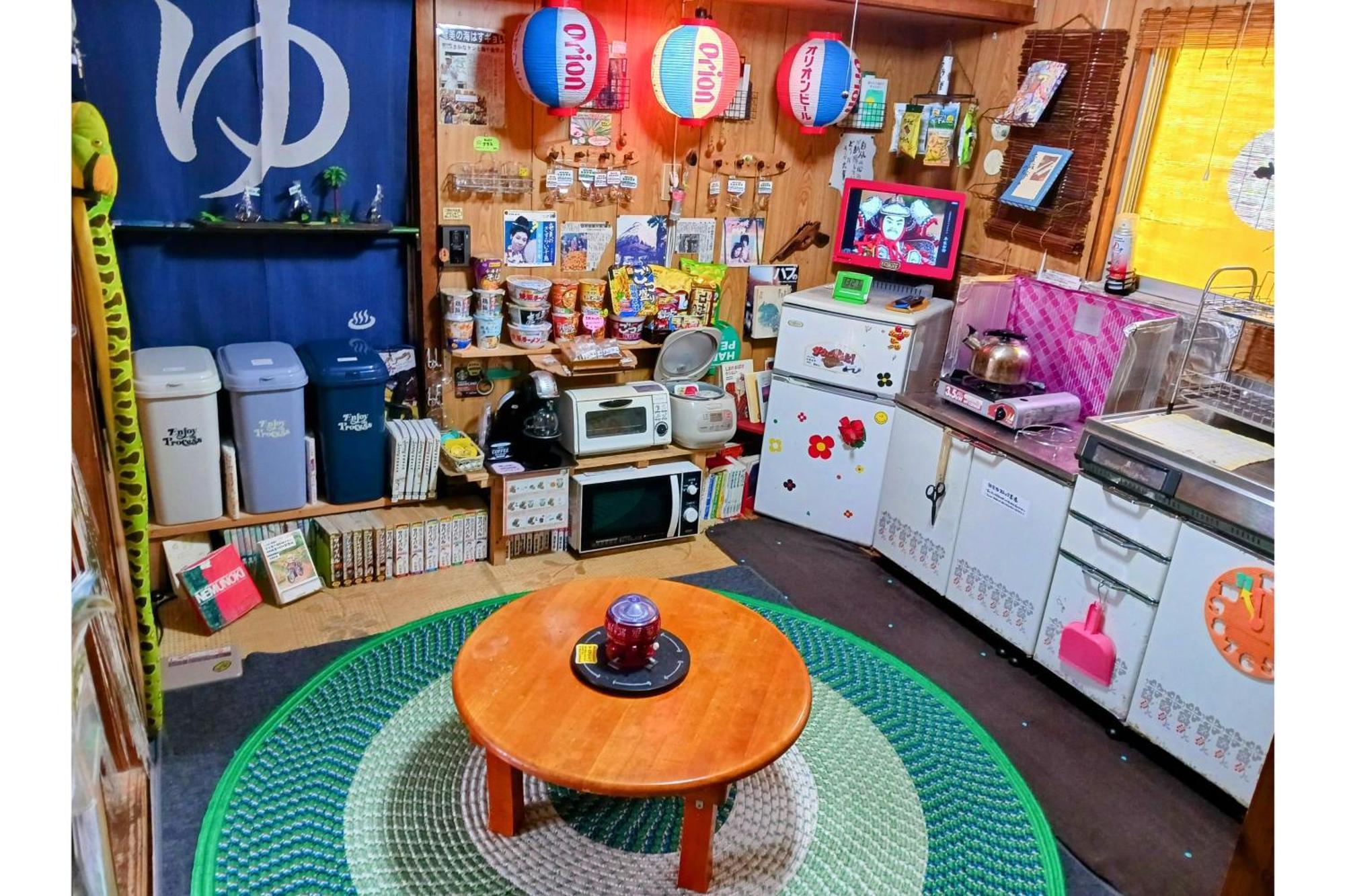 Amami Guest House Showa-So Setouchi  ภายนอก รูปภาพ